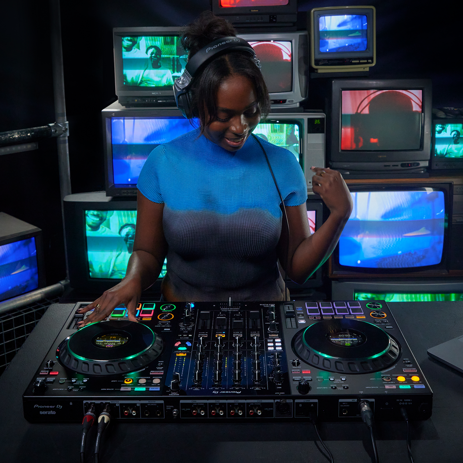 DDJ-FLX10